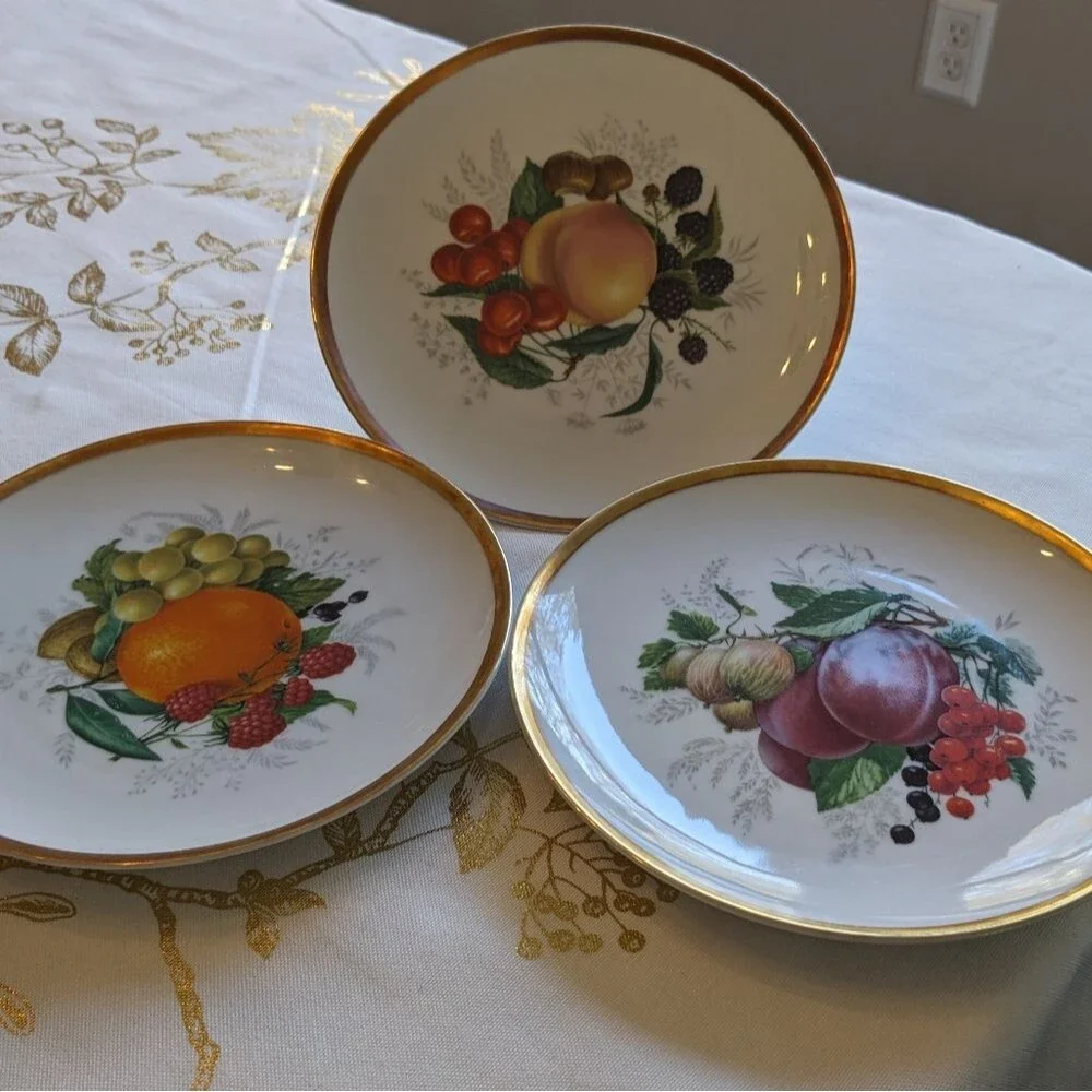 Winterling Schwarzenbach Bavaria Vtg Set of 3 Porcelain Salad Plates Fruit Gold